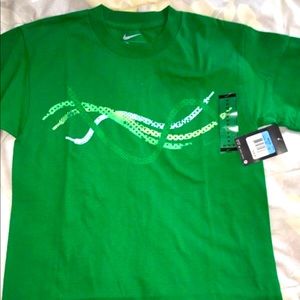 Boys Nike Tee (M)